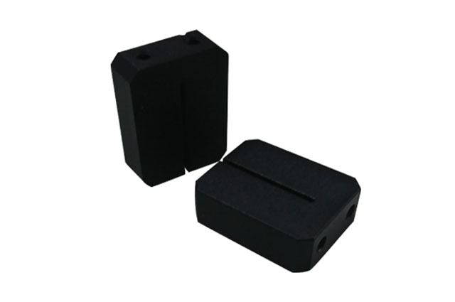 cnc精密機(jī)械零件加工價(jià)格對(duì)比同類(lèi)產(chǎn)品有哪些不同？