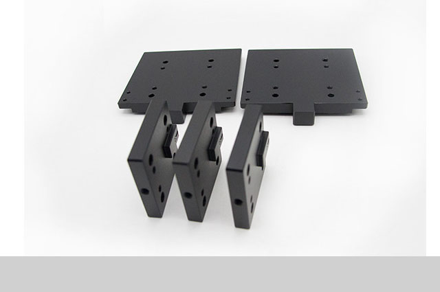 電子行業(yè)中的鋁合金邊框定制加工受歡迎的原因有哪些?