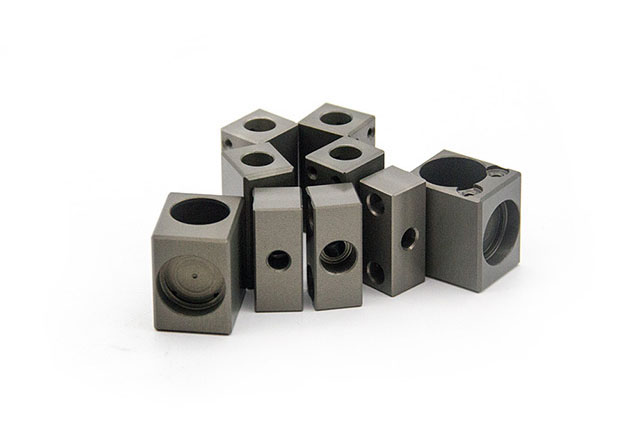 CNC數控工藝的特點和CNC數控加工工藝規劃